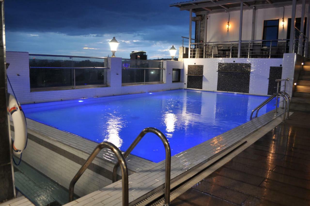 Taidy'S Suites - Nakuru Exterior photo
